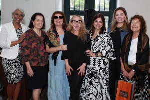 Da esq. para a dir., Tânia Rodrigues, Leila Linhares, Deborah Prattes, Daniela Coelho, Débora Martins, Elaine Molinaro e Hildete Pereira