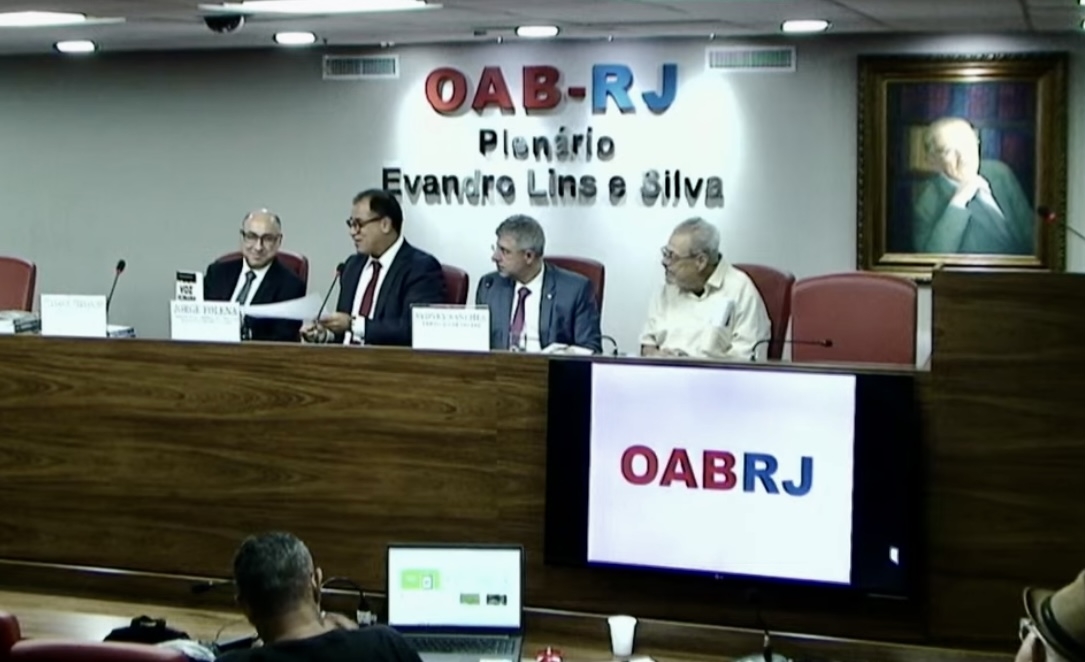 Da esq. para a dir., Fernando Fernandes, Jorge Rubem Folena, Sydney Sanches e Gisálio Cerqueira Filho