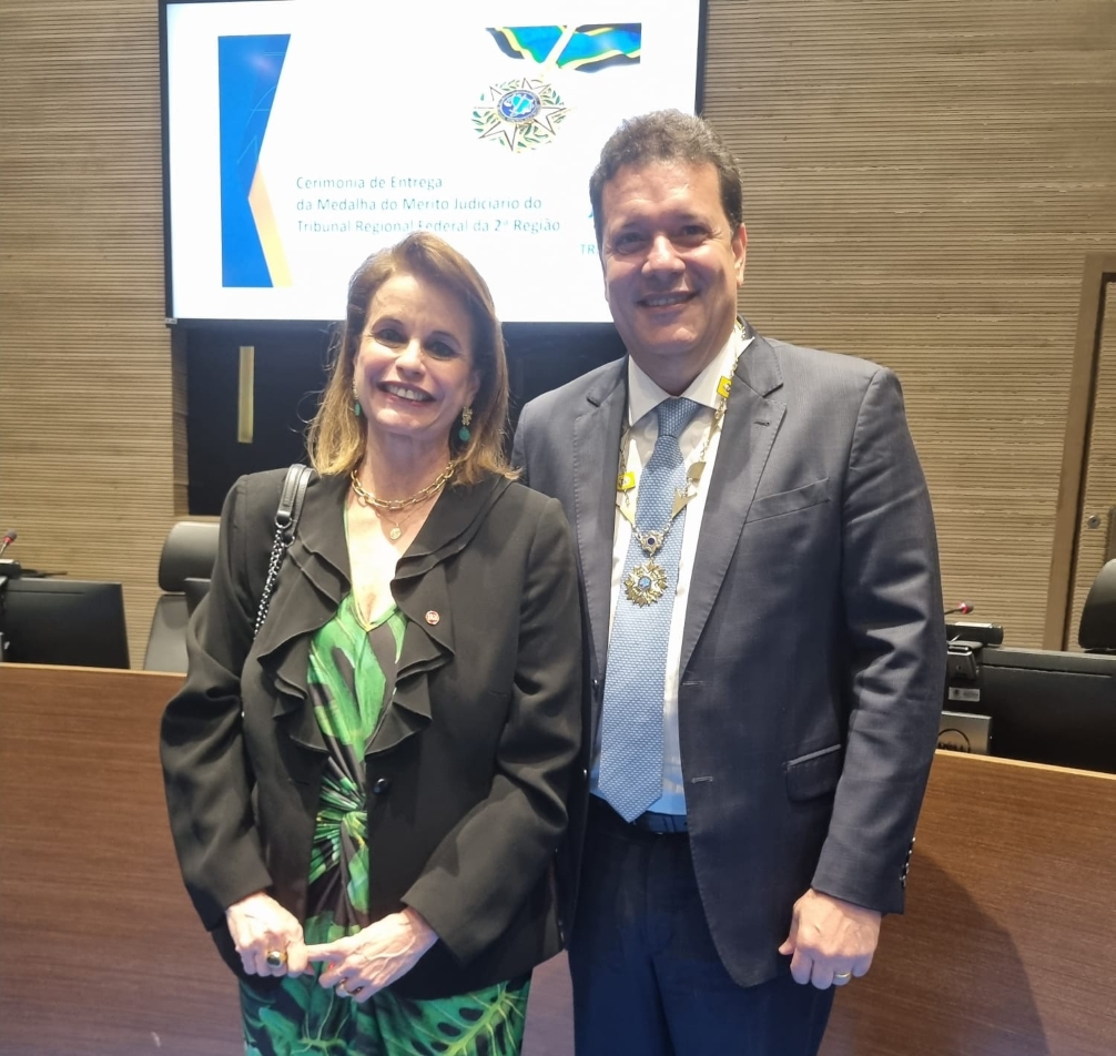 Adriana Brasil Guimarães e Alfredo Hilário de Souza